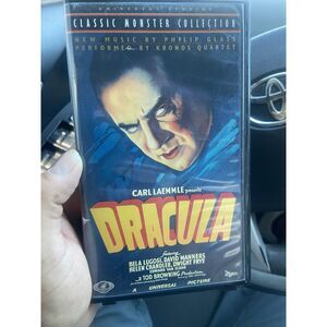 Dracula B&W VHS Universal Studios Classic Monster Collection